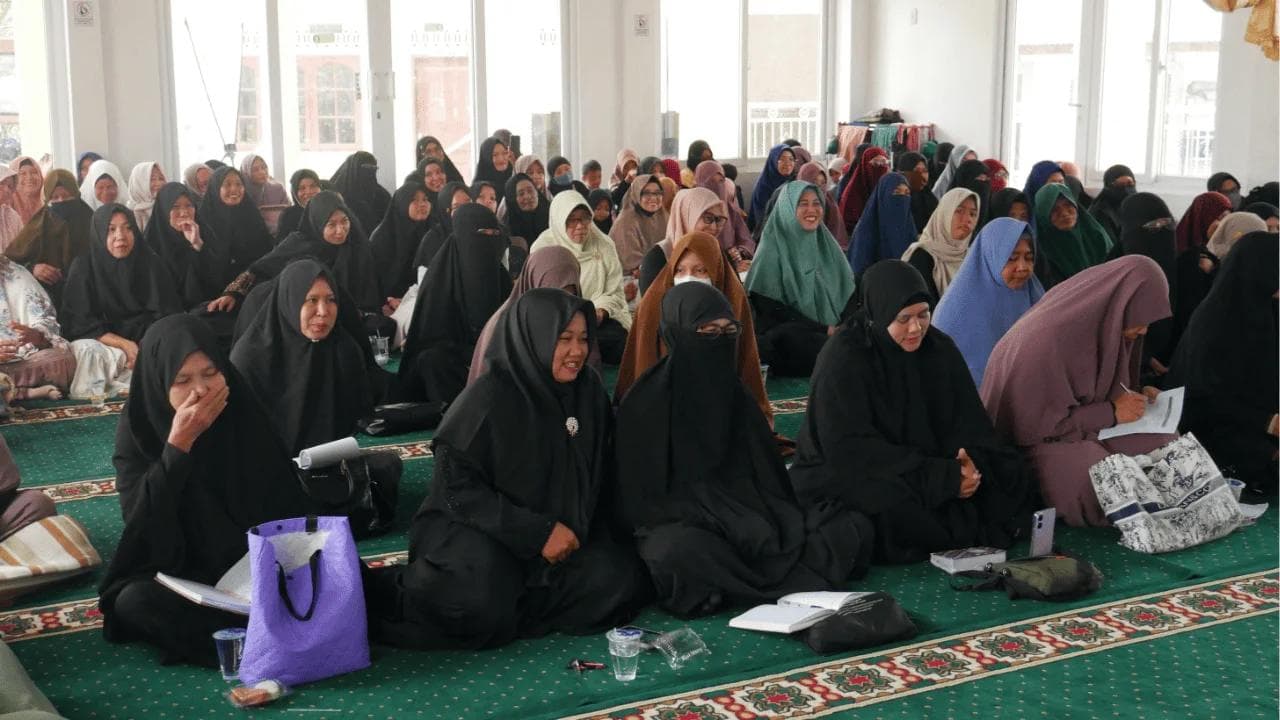Pengajian majelis ta'lim ibu-ibu Al Furqon