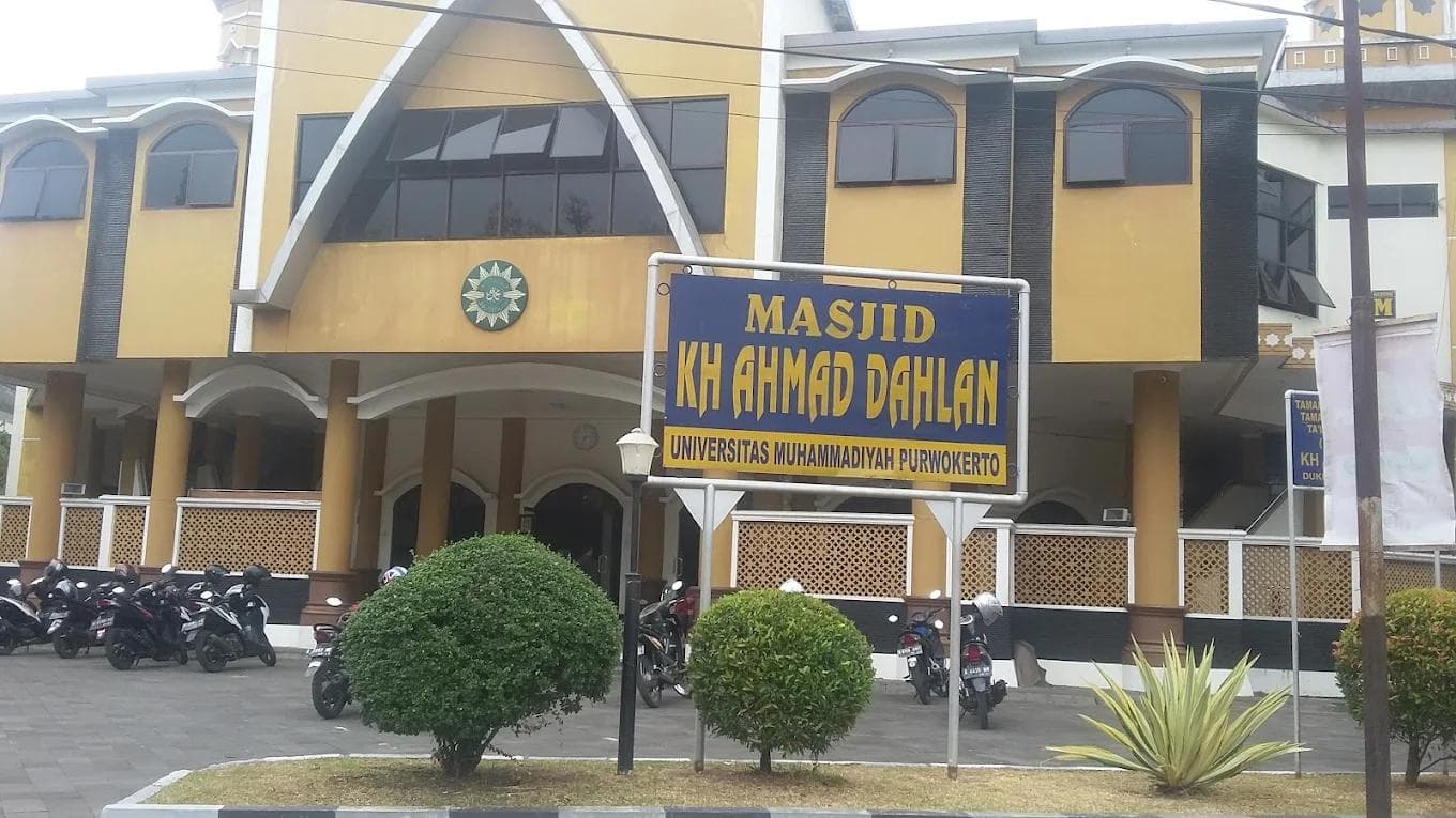 Masjid Jami' K.H Ahmad Dahlan Universitas Muhammadiyah Purwokerto